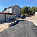 Tal Aparthotel 4*