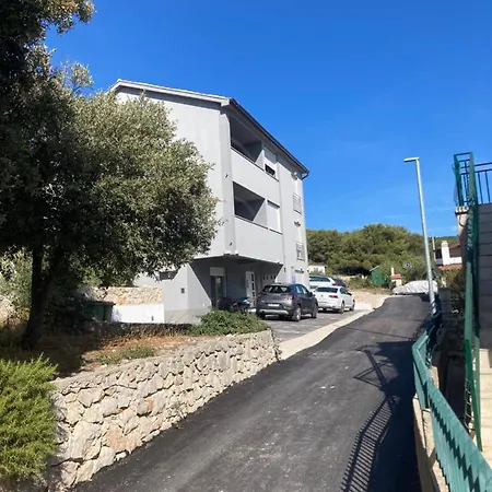 Tal Apart-hotel 4*