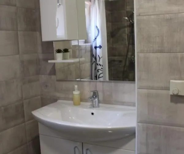 아파트호텔 Tal 4*