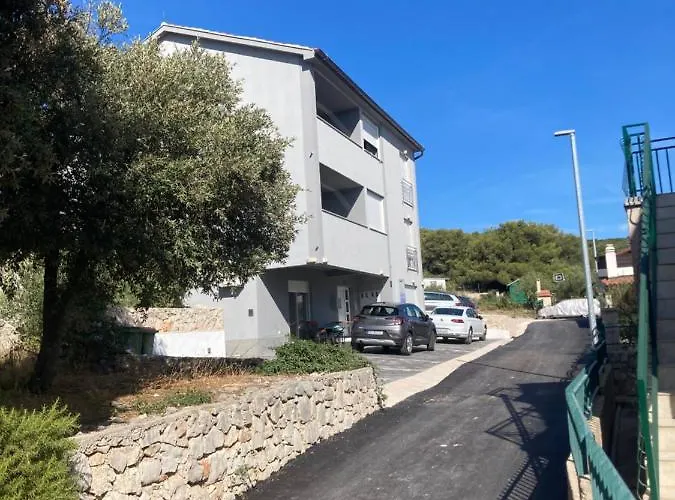 Tal 아파트호텔 4*