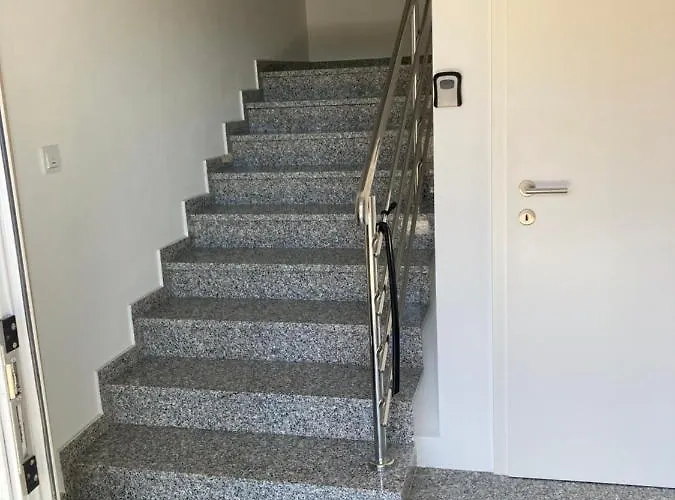 아파트호텔 Tal 티스노